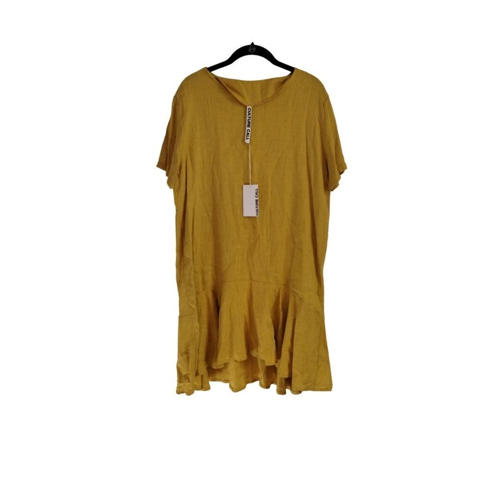 NWT‎ Culture Call yellow ruffle bottom dress